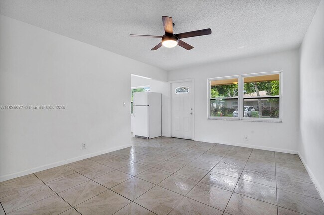 Building Photo - 535 NW 18th St