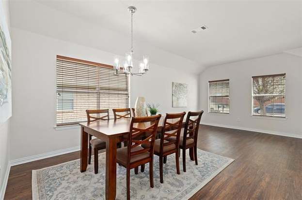 Building Photo - 115 Bird Creek Dr