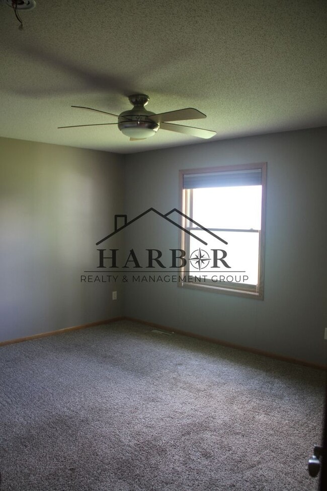Building Photo - 4874 Opal Ln NW