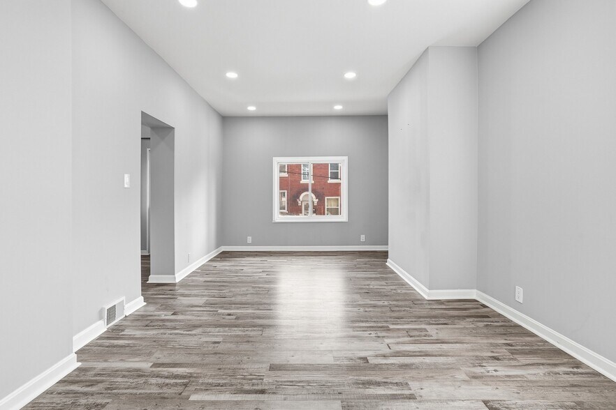 Building Photo - 905 McCandless Ave