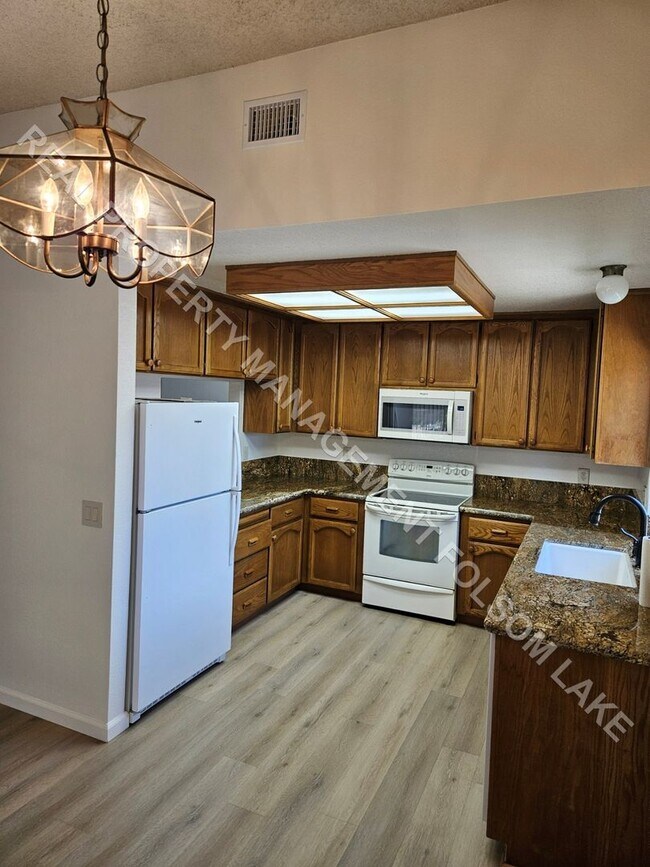 Building Photo - Coming Soon!! 3bd 2ba home on Quiet Court in Folsom