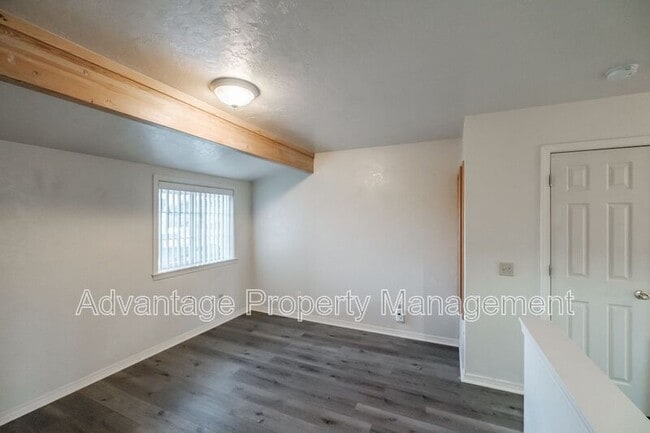 Building Photo - 2872 Raleigh Ct SE