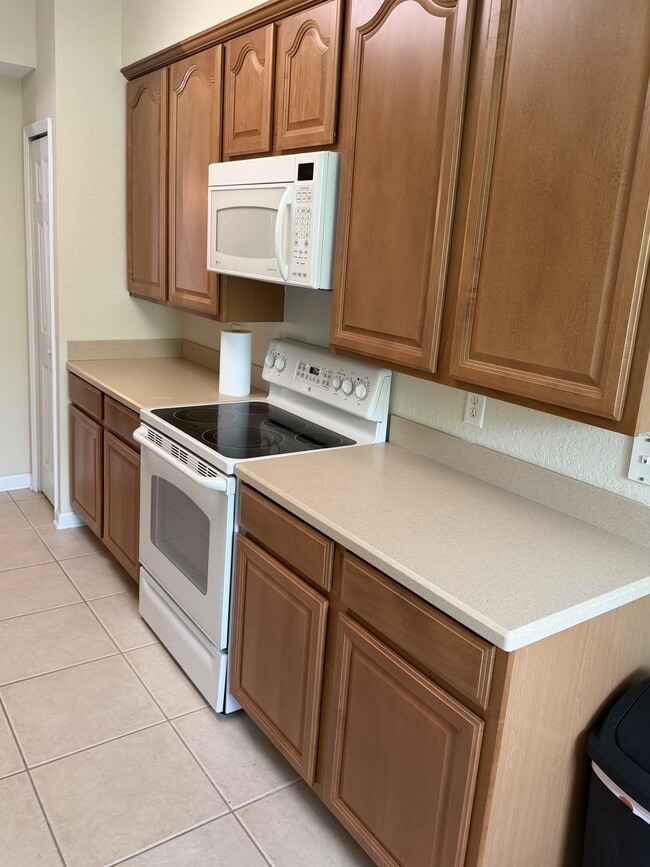 Building Photo - 1278 Grady Ln