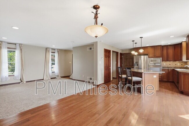 Building Photo - 233 Carmack Dr