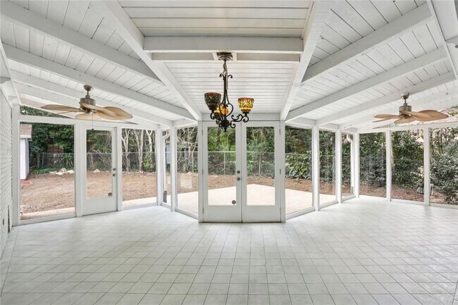 Building Photo - 5224 N Peachtree Rd