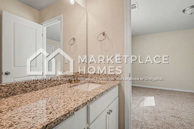 Building Photo - 254 W L Miller Dr