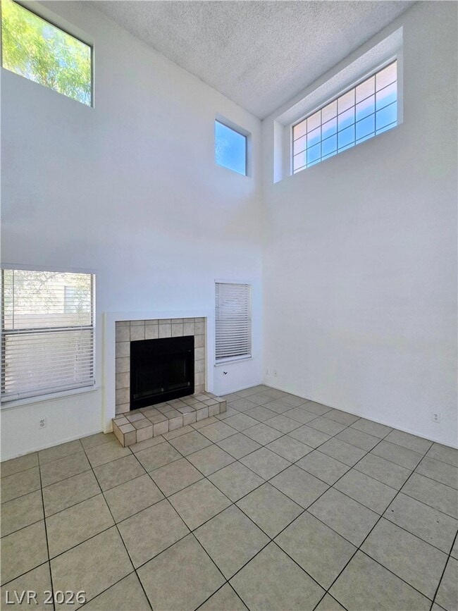 Building Photo - 5797 Cedar Ave