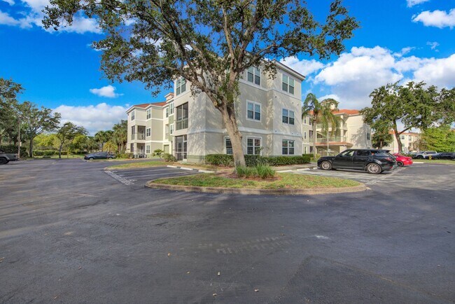 Building Photo - 23710 Walden Center Dr