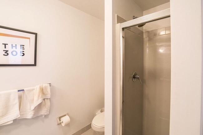 Building Photo - Large Center City Rittenhouse Four Bedroom Home