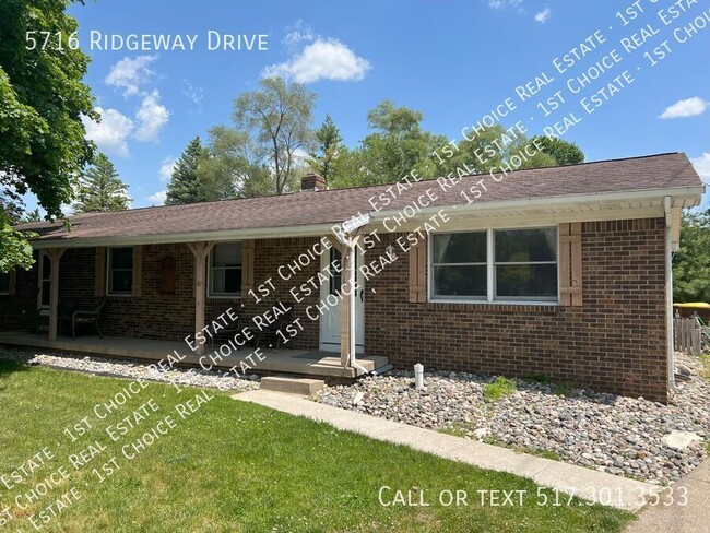 Primary Photo - 3-BDR 1-BTH Duplex in Haslett - Haslett Sc...