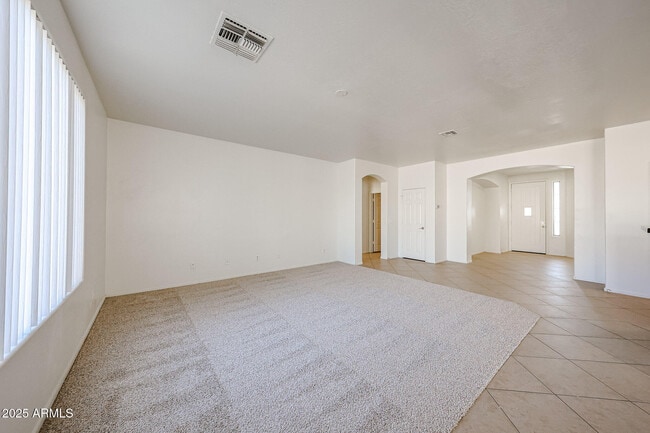 Building Photo - 14088 W Aster Dr