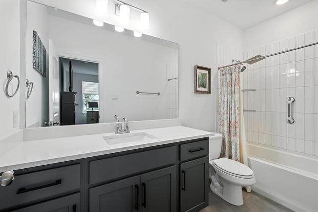 Building Photo - 3709 Island Vista Dr