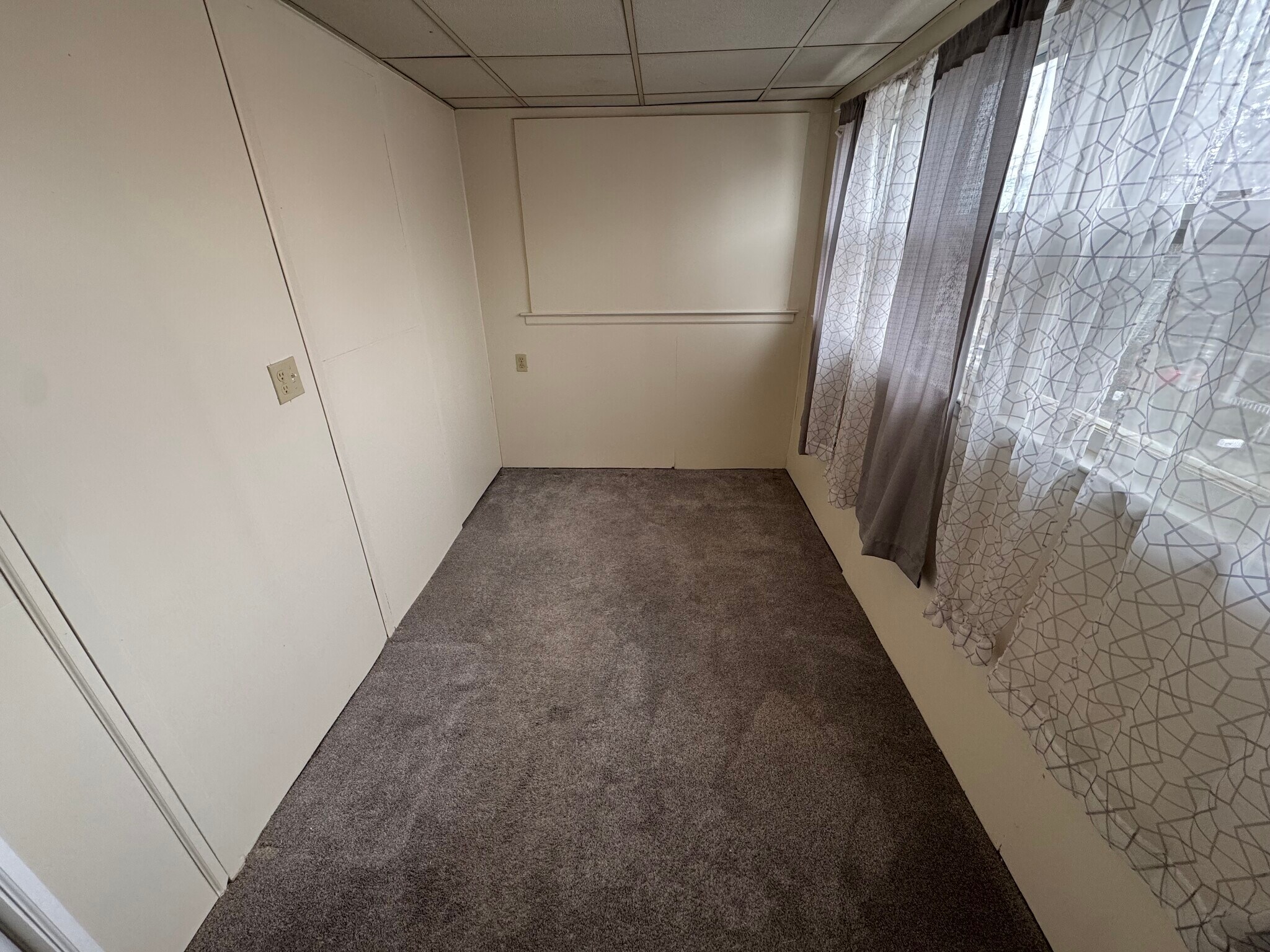 Building Photo - 138 Hemlock St