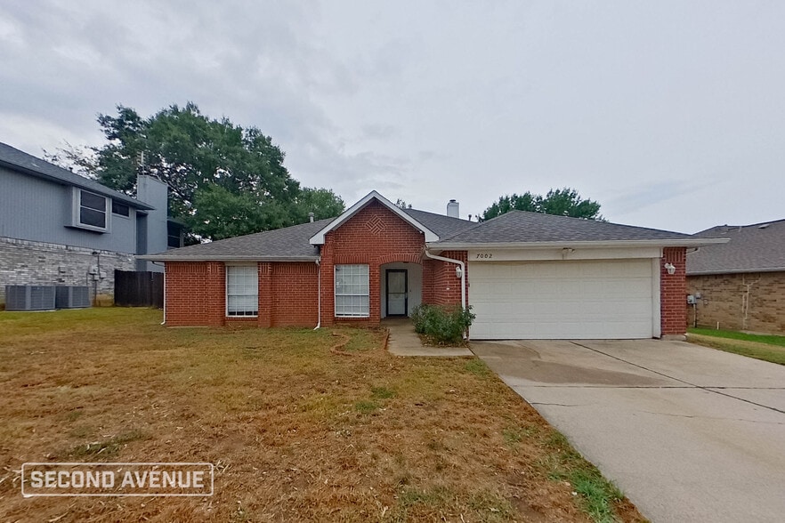 Primary Photo - 7002 Hawaii Ln