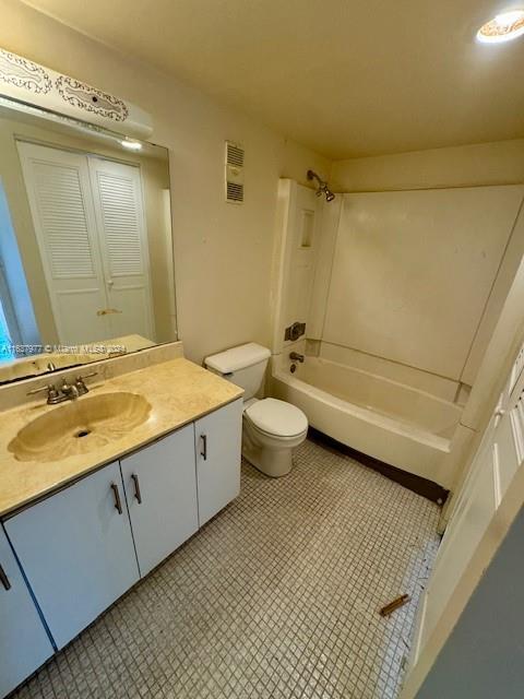 Building Photo - 4220 NW 21st St