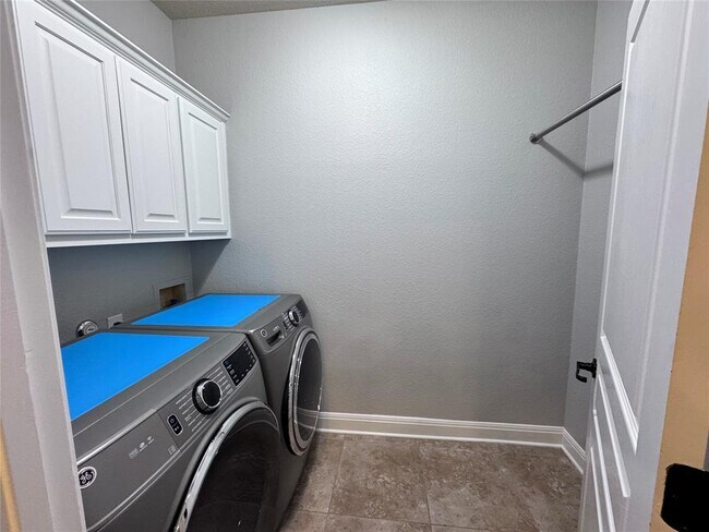 Building Photo - 4332 Teravista Club Dr