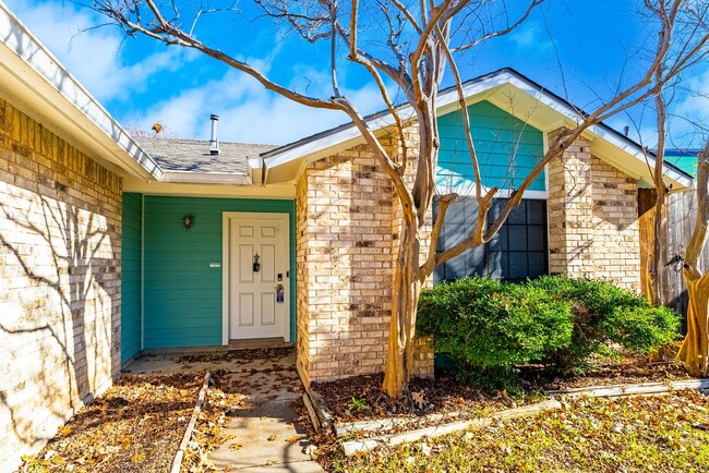 Building Photo - Beautiful 3 bedroom Home in North Austin!!