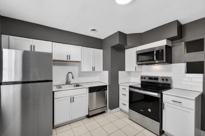 Building Photo - 10235 Midland Blvd