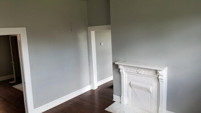 Building Photo - 5516 Court G