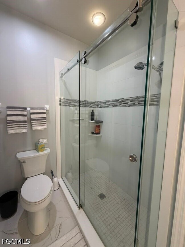 Building Photo - 17100 Bridgestone Ct