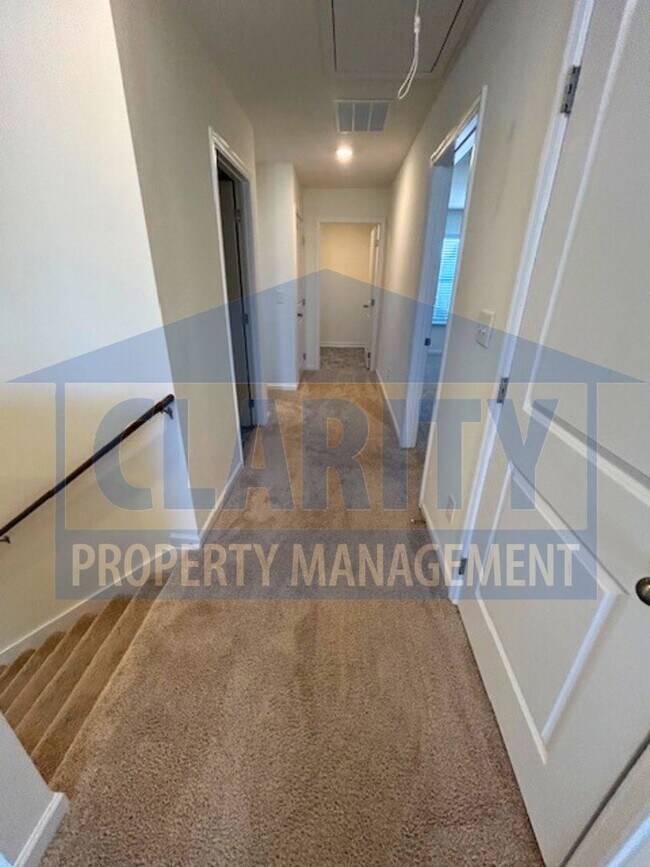 Building Photo - April’s Rent Is On Us – Apply Now!!