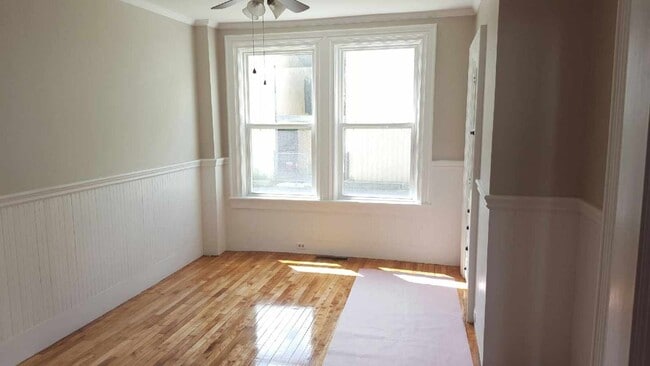 Building Photo - 189 South St