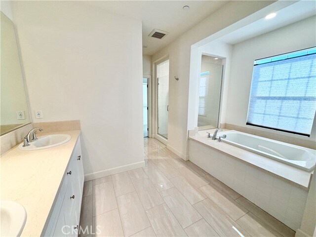 Building Photo - 110 Briar Rose