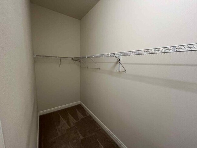 Building Photo - 12547 SE Old Cypress Dr