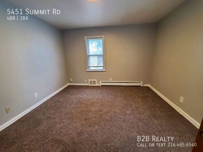 Building Photo - 5451 Summit Rd