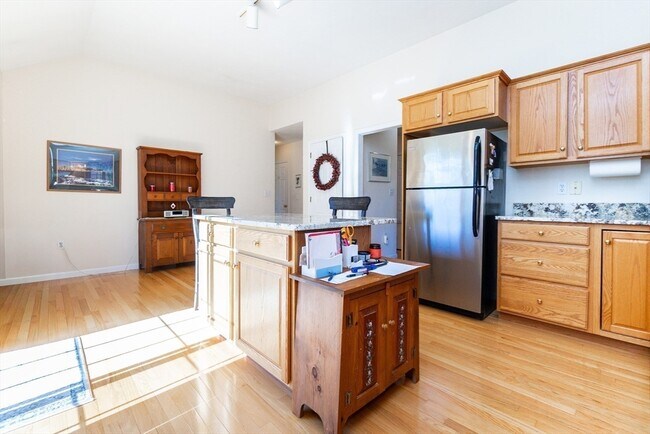 Building Photo - 37 Augusta Way