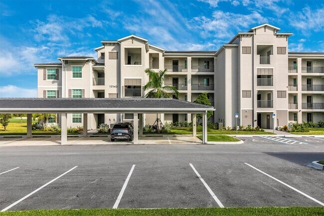 Primary Photo - 12140 Wellen Golf St