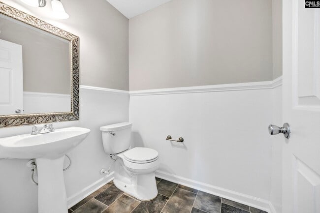 Building Photo - 153 Pennsylvania Ct