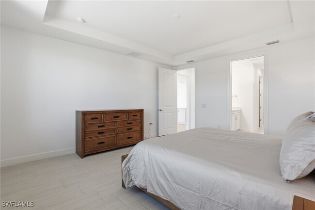 Building Photo - 1954 Fresno Ave