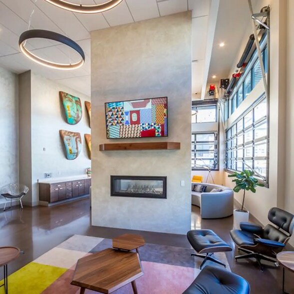 Building Photo - 11221 Synergy Dr