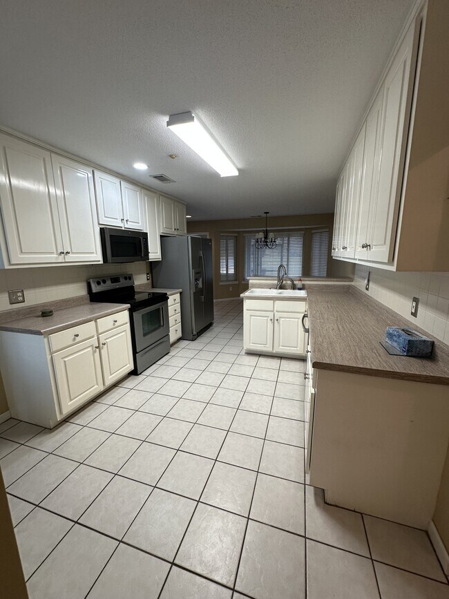 Building Photo - 109 Villa Rd