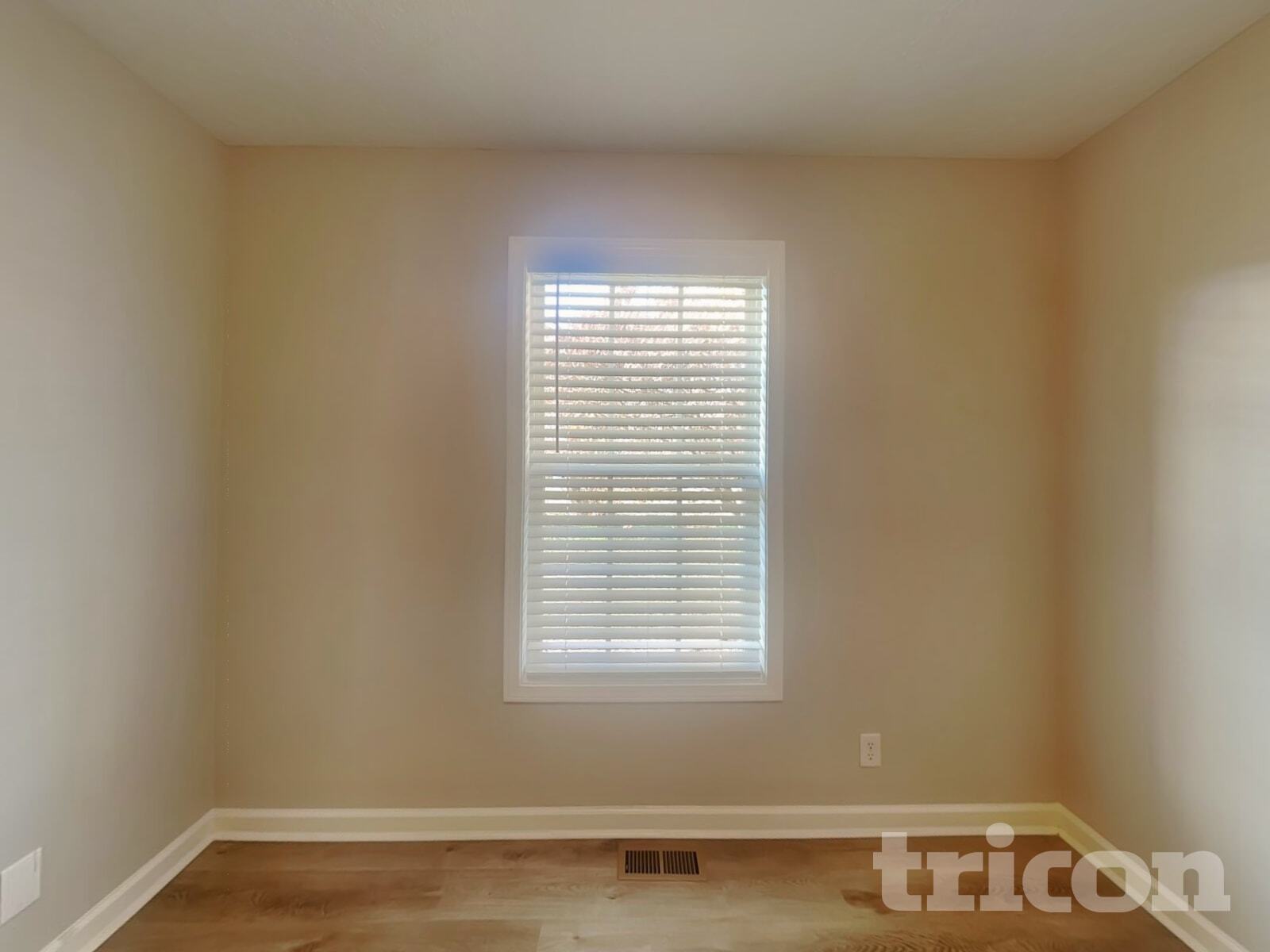 Building Photo - 2700 Cider Dr