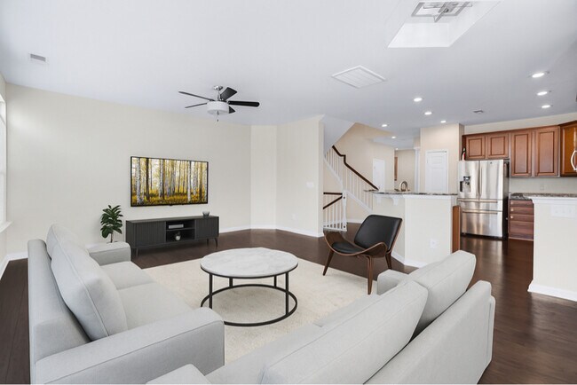 Building Photo - 9329 Lenox Pointe Dr
