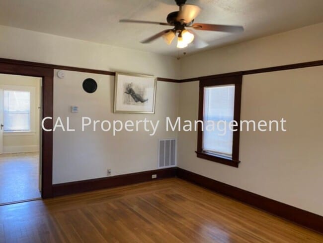 Building Photo - 2 Bedroom Home for Rent in South Salinas
