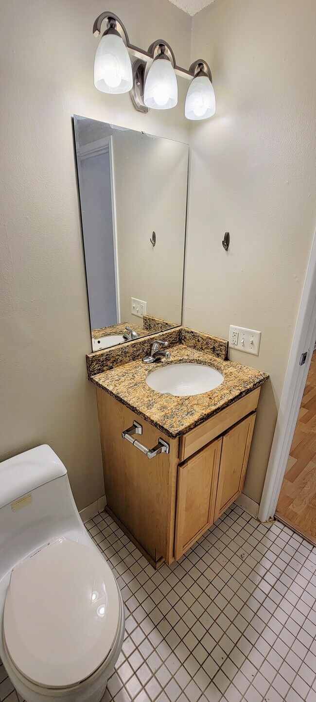 Building Photo - 3540 Hennepin Ave