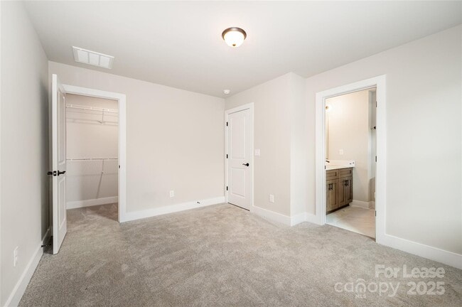 Building Photo - 4118 Salient St