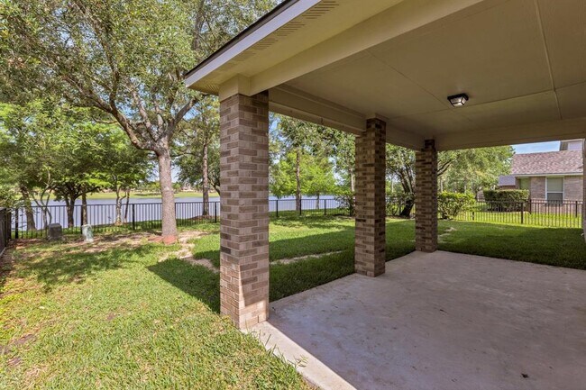 Building Photo - 2712 Park Falls Dr