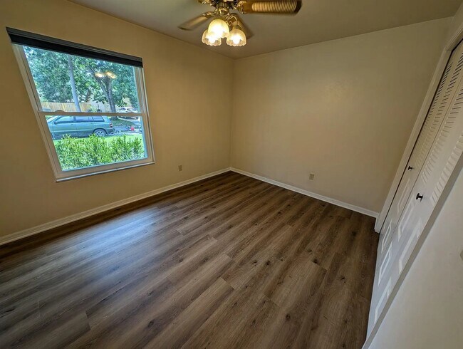 Building Photo - 3/2 Home in Mile Run