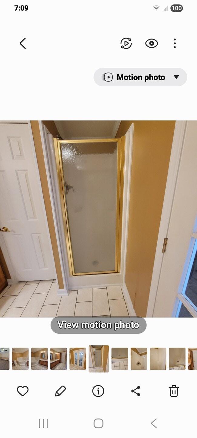 Building Photo - 3033-3012 12th Ave