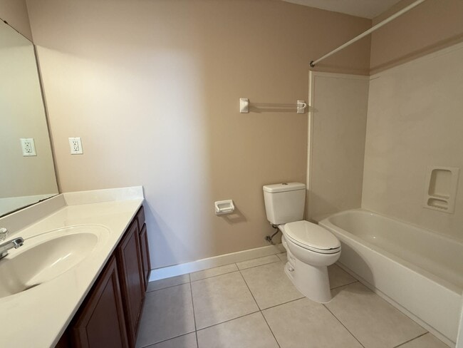 Building Photo - 284 Cross Breeze Dr