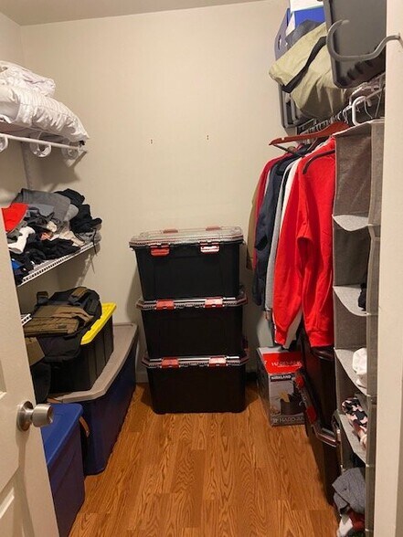 Building Photo - 20 Janet Cir