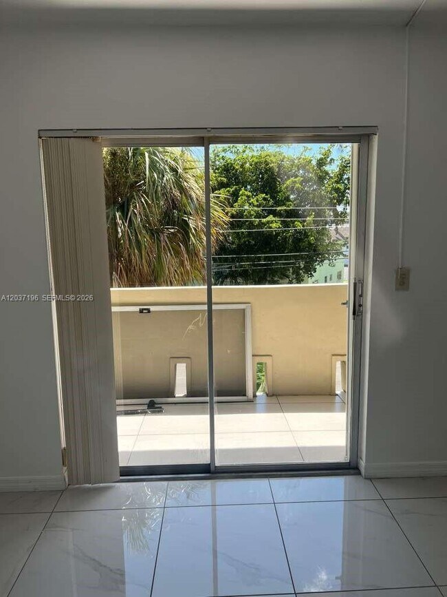 Building Photo - 7505 SW 82nd St