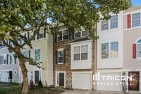 Building Photo - 8015 Apple Valley Dr