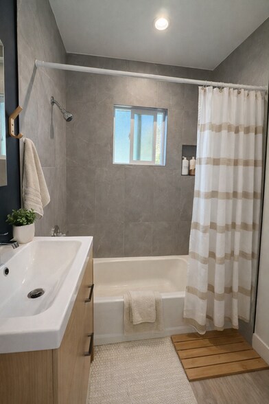 Building Photo - 3140 Cazador St