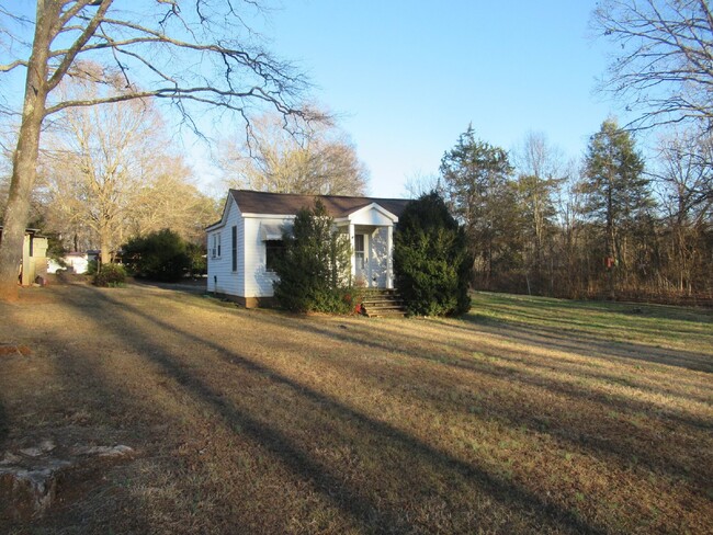 Primary Photo - One Bedroom in Lincolnton