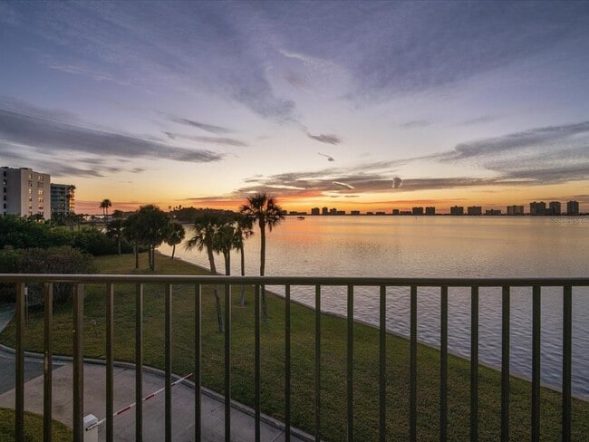 Building Photo - 50 Coe Rd